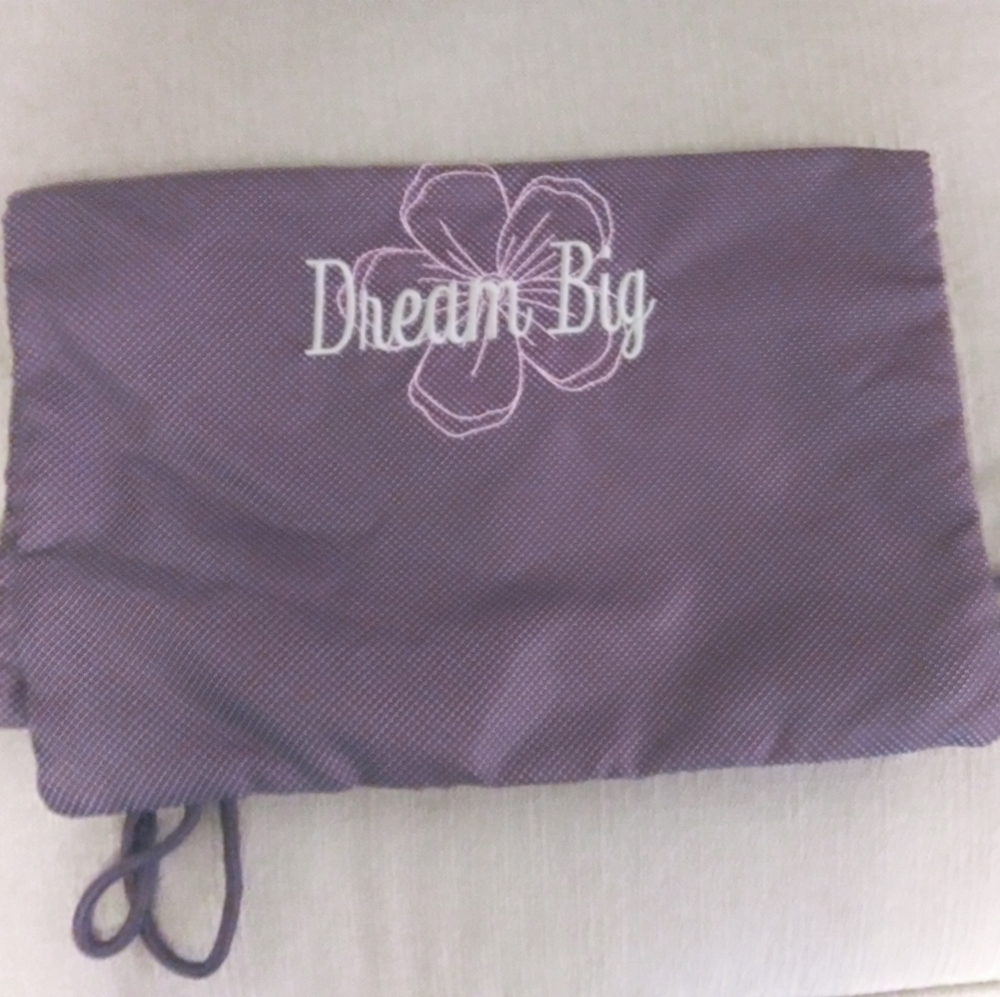 Thirty one NEW Cinch Sac Plum Gingham